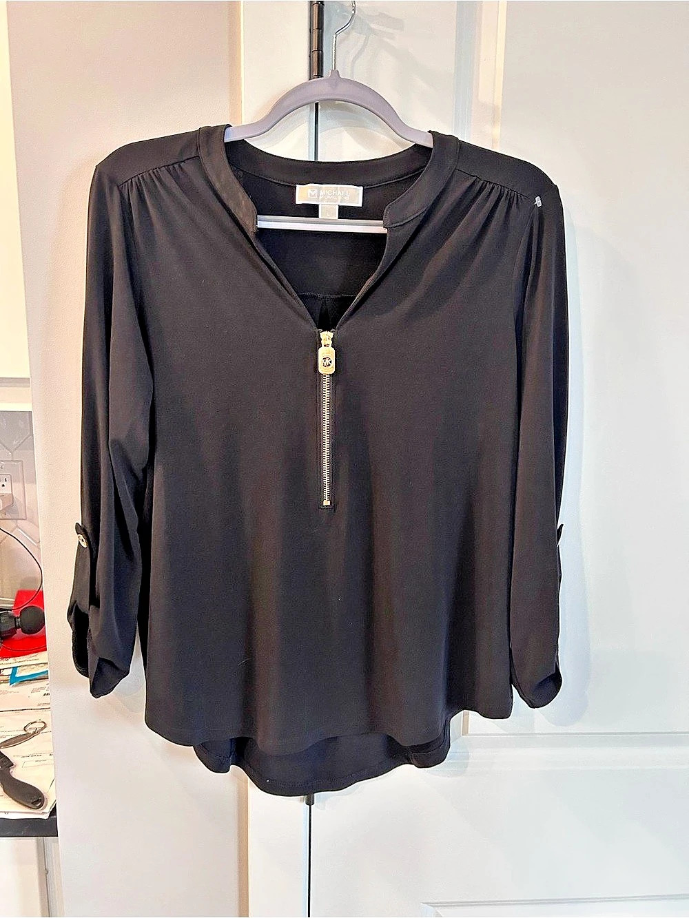 MICHAEL Michael Kors Black V-Neck Tunic Blouse Gold Zipper Elevated Basic Top